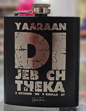 Yaaraan Di Jeb Ch Theka Hip Flask