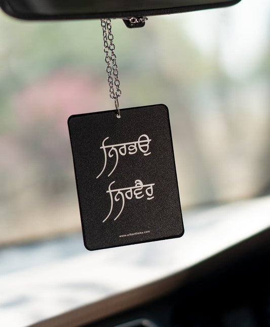 Nirbhau Nirvair Car Hanging - urbantheka
