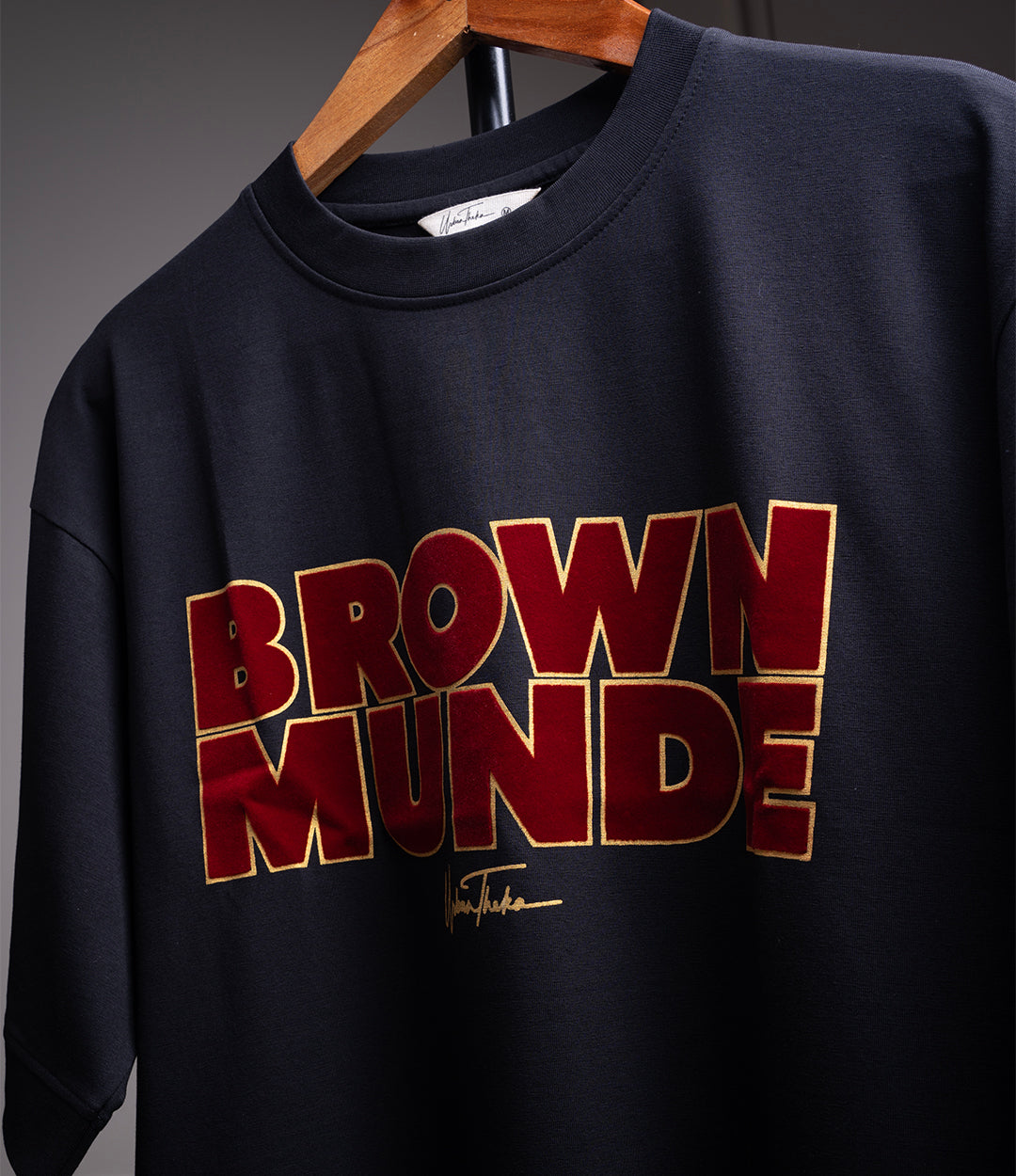 Brown Munde T-shirt