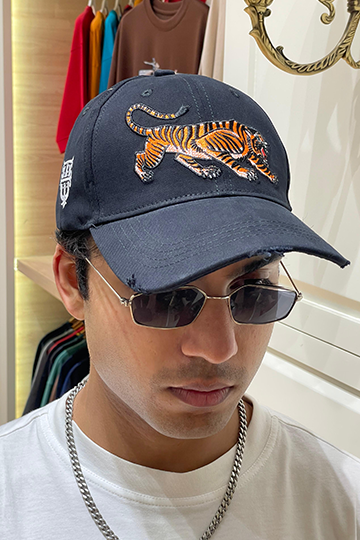 Black Predator Distressed Cap