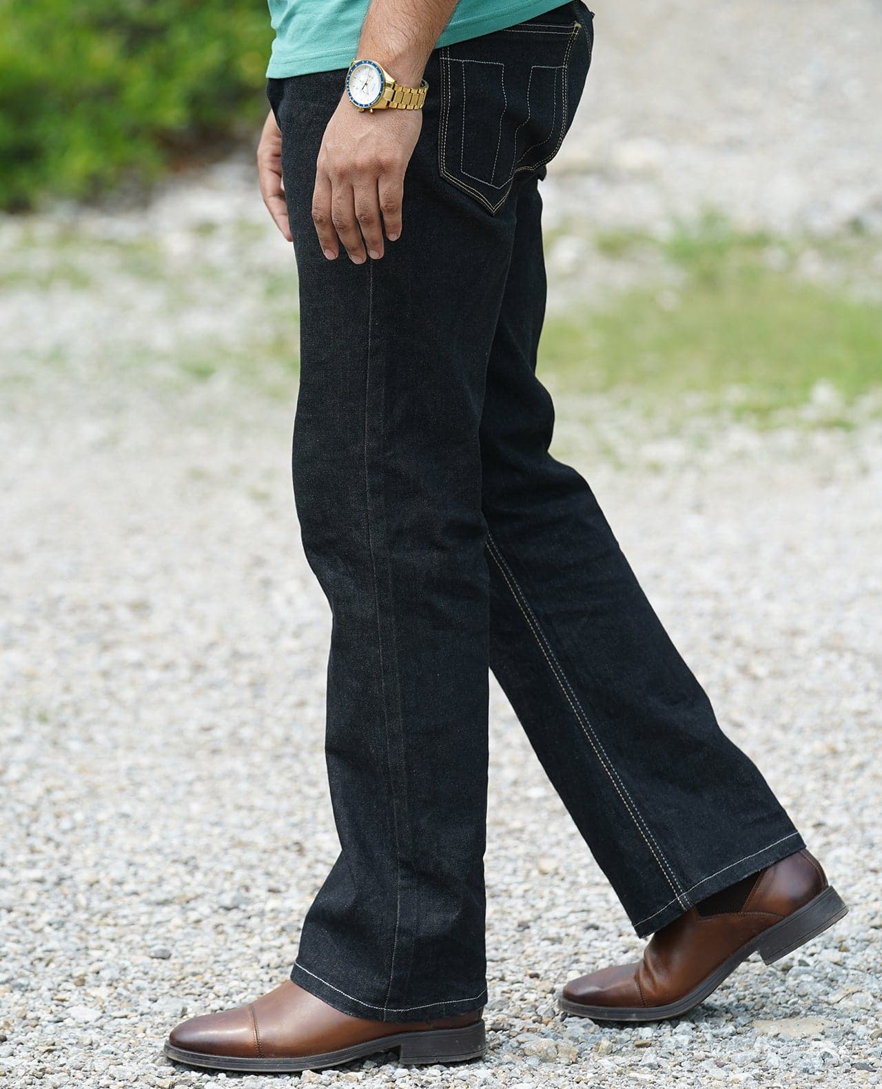Black Bootcut Jeans - urbantheka