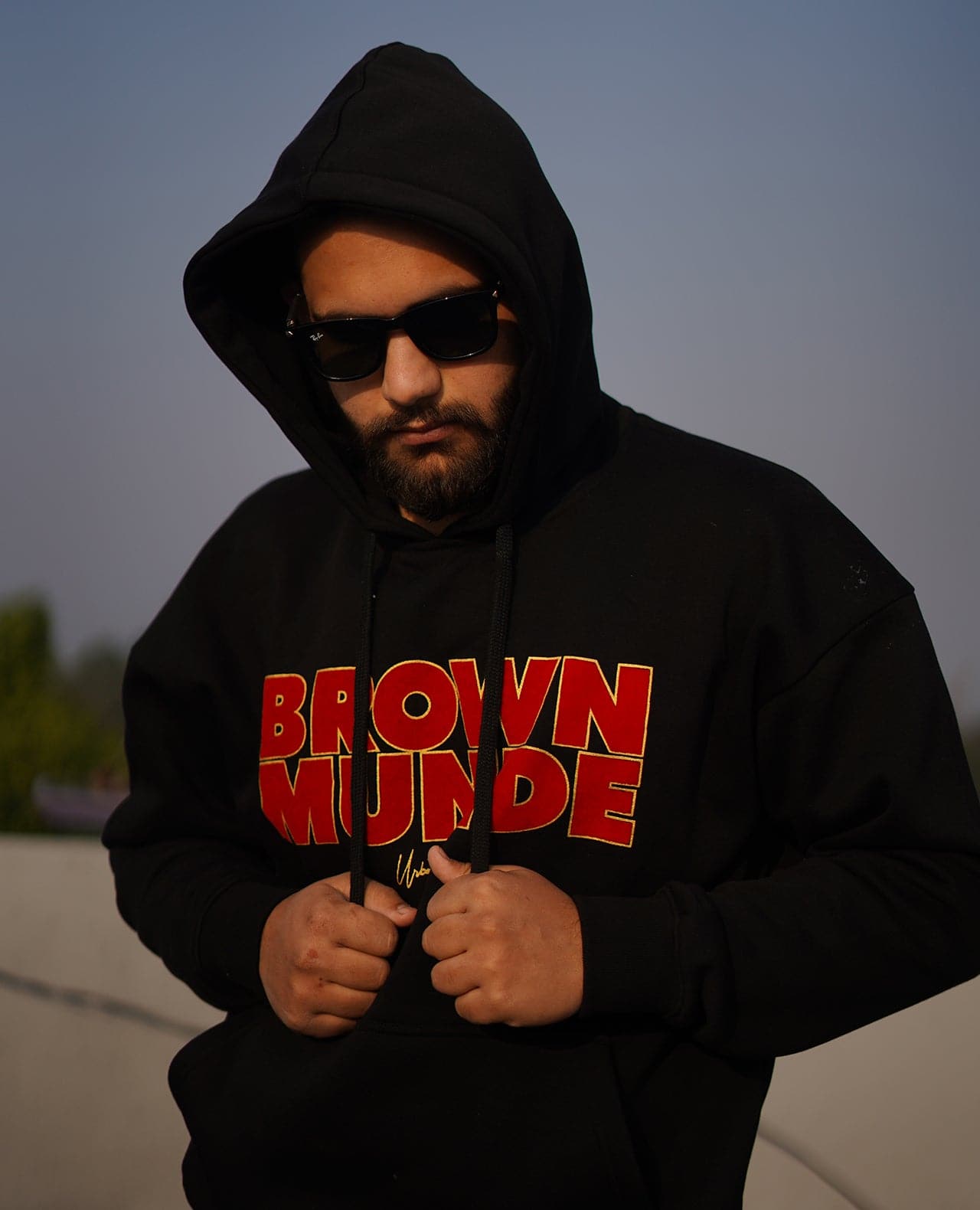 Brown Munde Hoodie - urbantheka