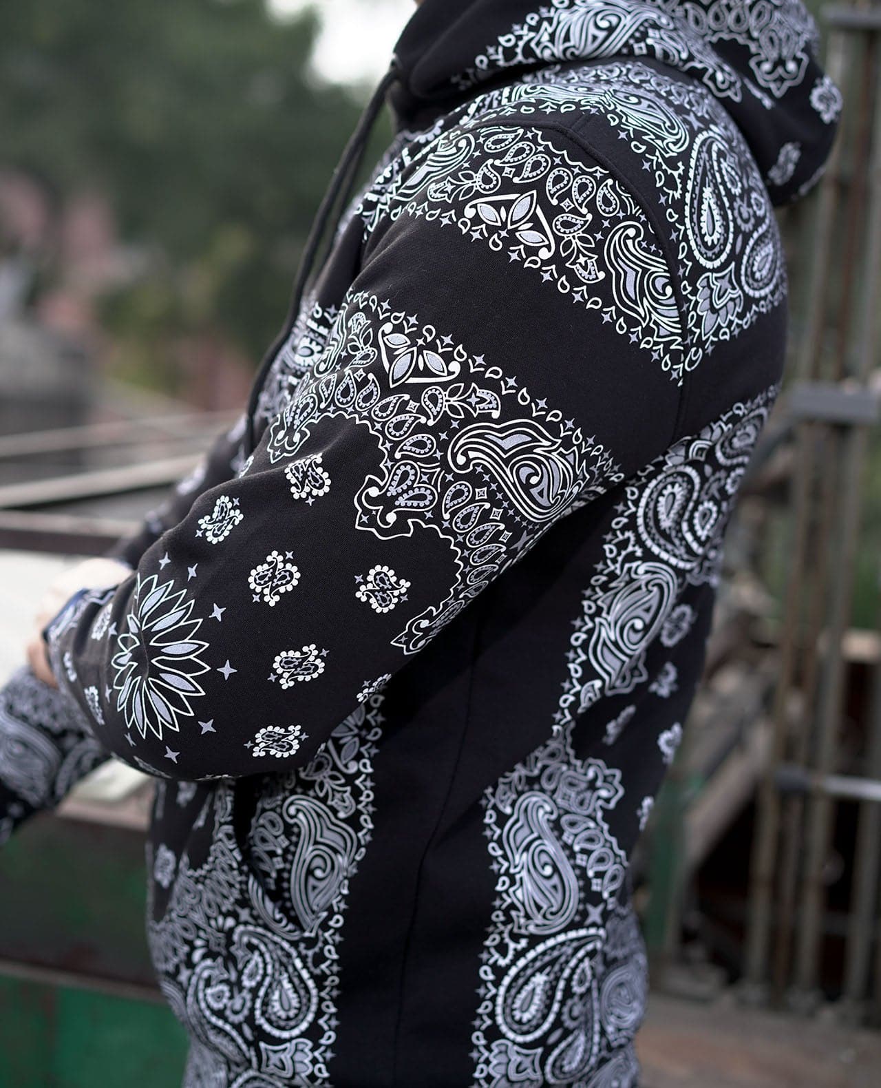 Black Bandana Hoodie - urbantheka