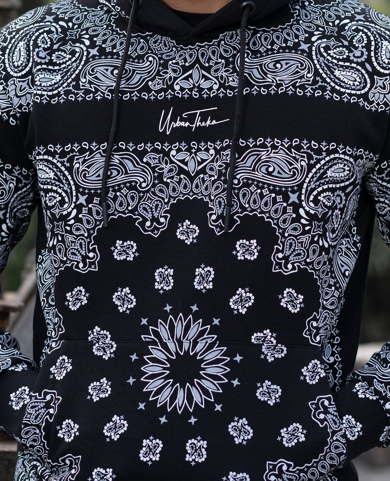 Black Bandana Hoodie - urbantheka