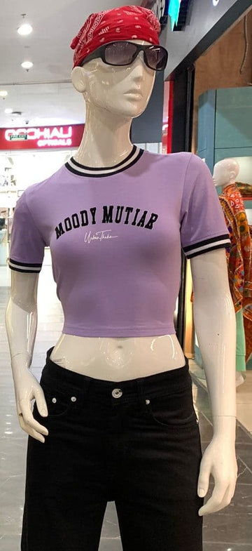 Moody Mutiar lavender black rib T-shirt